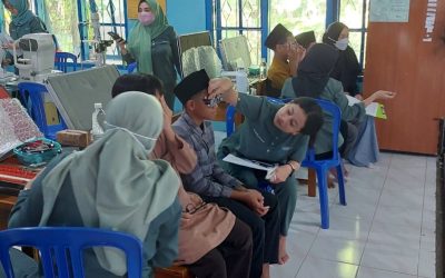 Baznas Kulon Progo Bersama RS Basnaz, RS Sardjito, dan UGM Hadirkan Layanan Kesehatan di Ponpes Al Manar